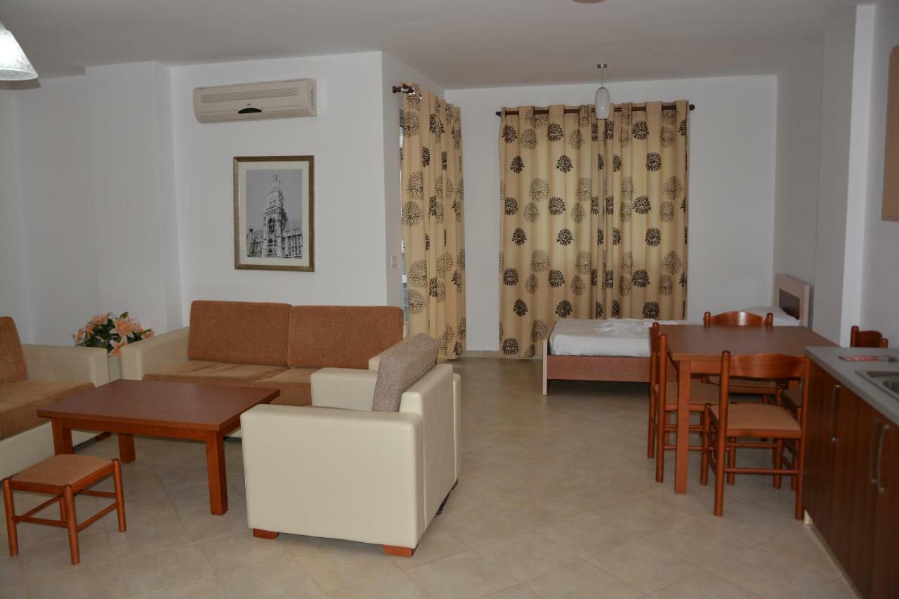 Rafaelo Resort Shengjin Exterior photo