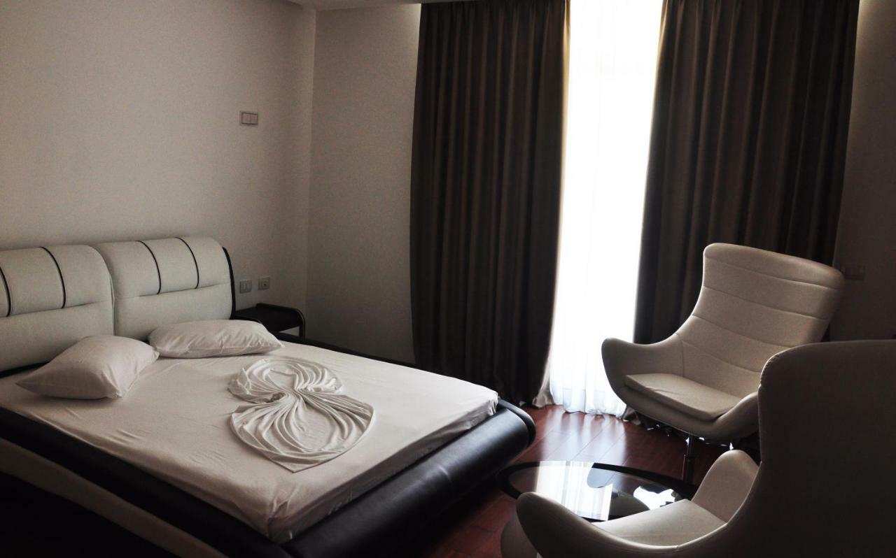 Rafaelo Resort Shengjin Exterior photo