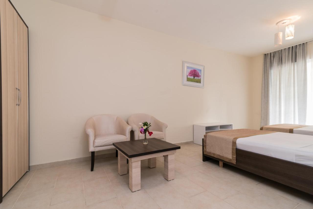 Rafaelo Resort Shengjin Exterior photo