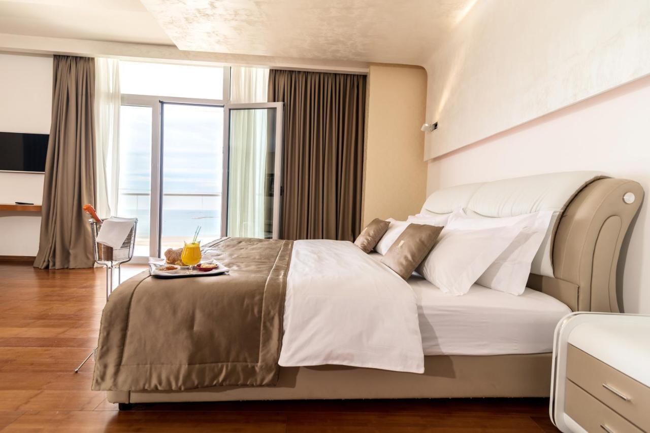 Rafaelo Resort Shengjin Exterior photo