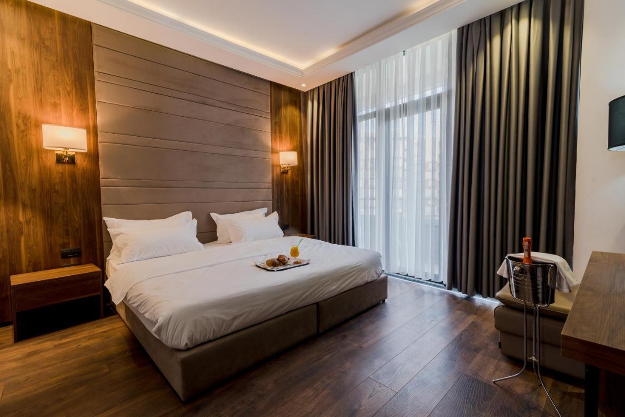 Rafaelo Resort Shengjin Exterior photo