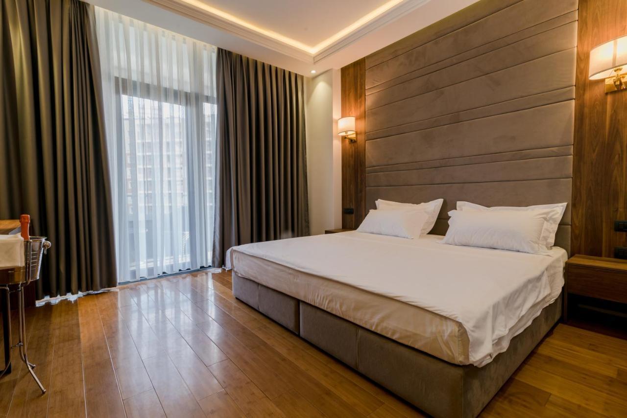 Rafaelo Resort Shengjin Exterior photo